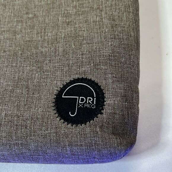 PKG Tablet Case Laptop Bag New w/o Tags Gray with Tobacco Faux Leather Trim - Picture 9 of 10